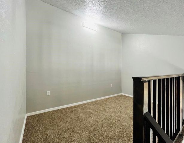 7107 Holly Hill Drive 12, Dallas, TX 75231