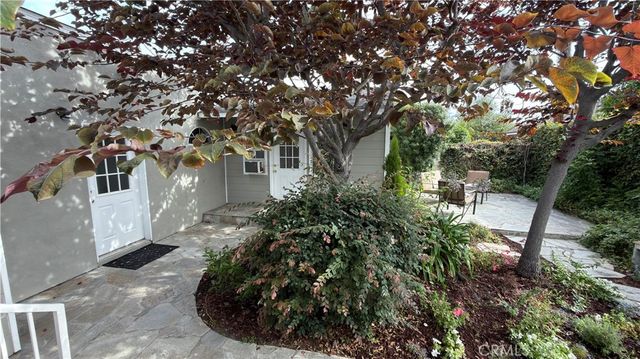 5535 E Mezzanine Way E, Long Beach, CA 90808