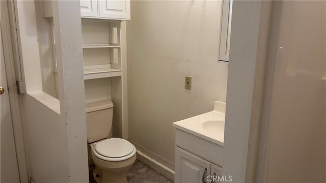 5535 E Mezzanine Way E, Long Beach, CA 90808
