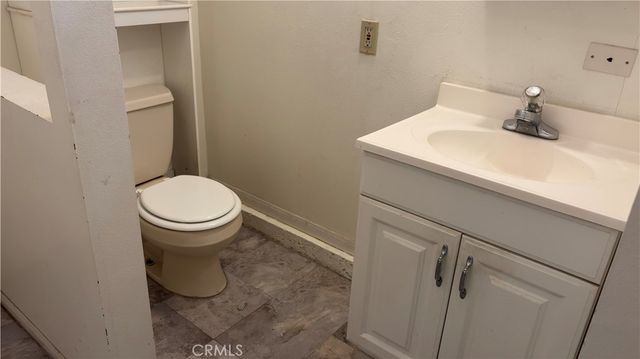 5535 E Mezzanine Way E, Long Beach, CA 90808
