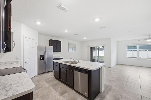 428 SE Fairchild Avenue, Port St. Lucie, Port St Lucie, FL 34984