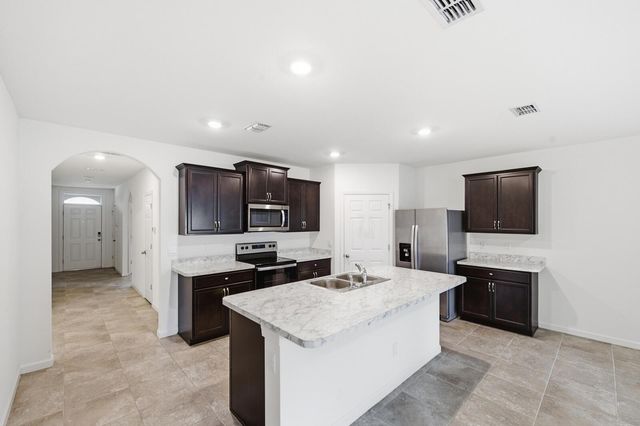 428 SE Fairchild Avenue, Port St. Lucie, Port St Lucie, FL 34984