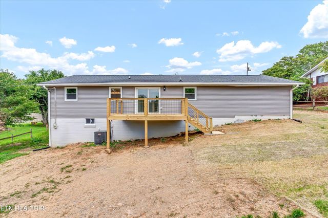 106 Nancy Drive, Clinton, TN 37716