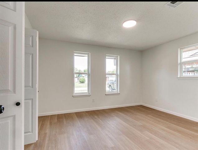 5213 S Bodine Drive, Oklahoma City, OK 73135