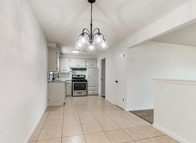 5213 S Bodine Drive, Oklahoma City, OK 73135