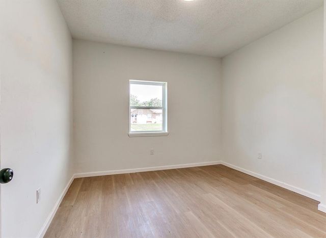 5213 S Bodine Drive, Oklahoma City, OK 73135