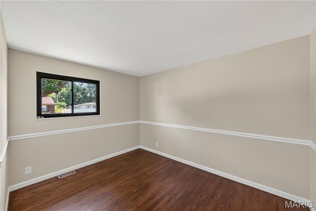 1455 Ranchwood Drive, Florissant, MO 63031