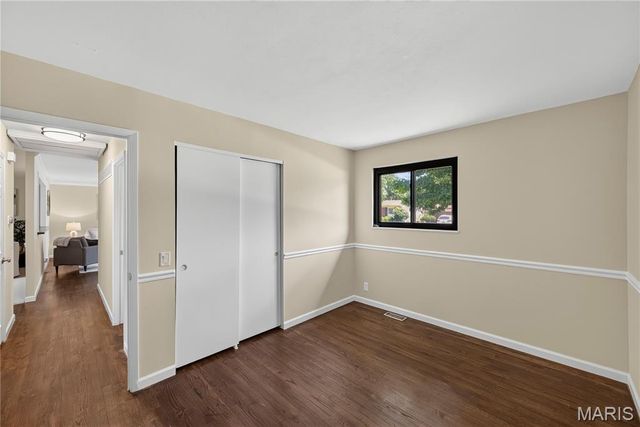 1455 Ranchwood Drive, Florissant, MO 63031