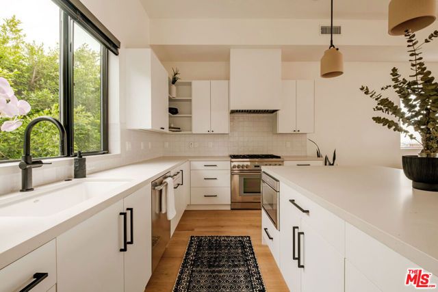 760 N Arthur Road, Los Angeles, CA 90029