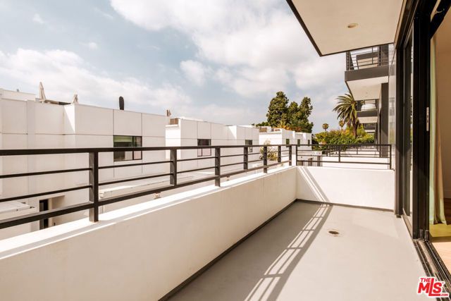 760 N Arthur Road, Los Angeles, CA 90029