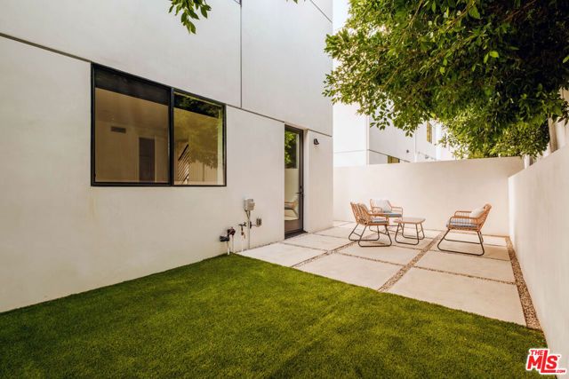 760 N Arthur Road, Los Angeles, CA 90029