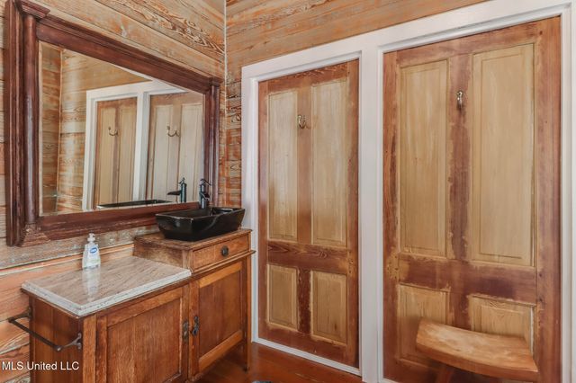 13160 Old Woolmarket Road, Biloxi, MS 39532