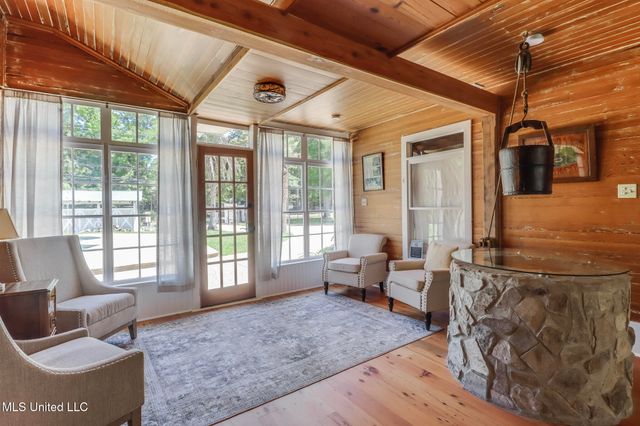 13160 Old Woolmarket Road, Biloxi, MS 39532