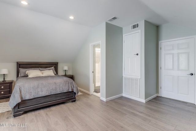 13160 Old Woolmarket Road, Biloxi, MS 39532