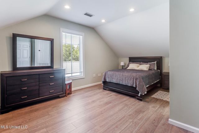13160 Old Woolmarket Road, Biloxi, MS 39532
