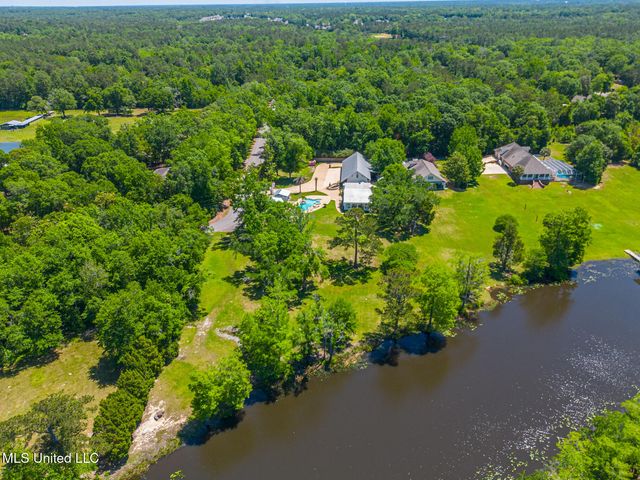 13160 Old Woolmarket Road, Biloxi, MS 39532