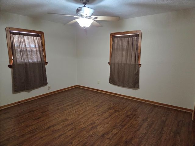 15318 Arrowhead Loop W, Willis, TX 77378