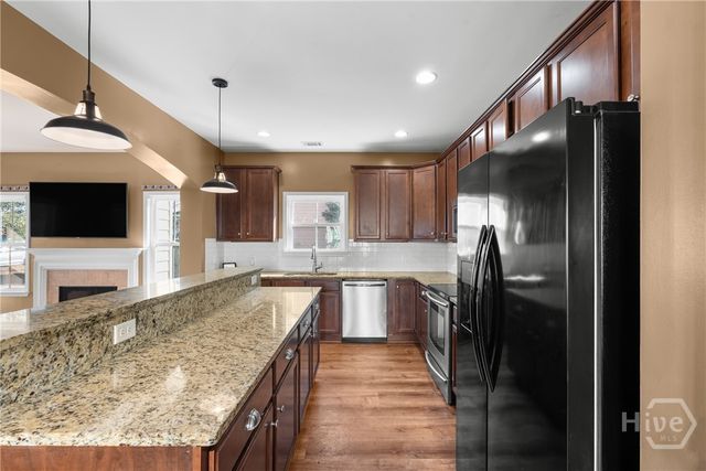 110 Sunbury Drive, Richmond Hill, GA 31324