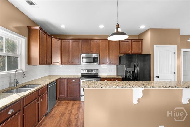 110 Sunbury Drive, Richmond Hill, GA 31324