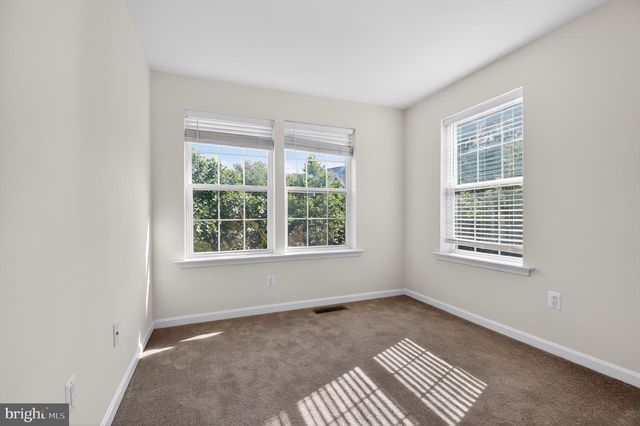 1725 FERNWOOD DR, Upper Marlboro, MD 20774