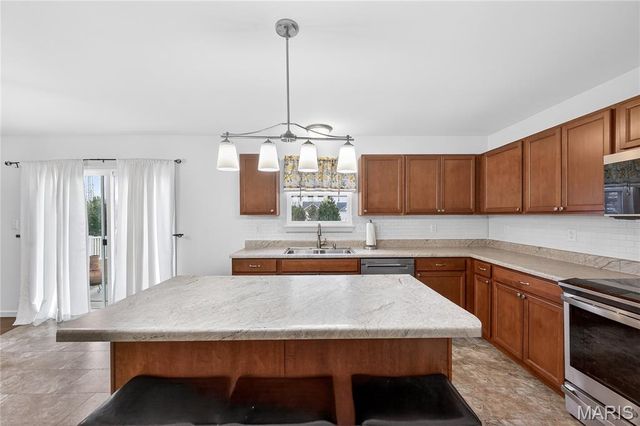 3 Blue Pearl Court, O'fallon, MO 63366