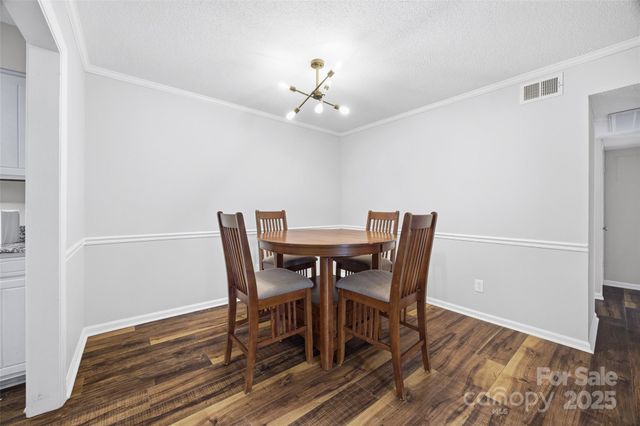 4739 Hedgemore Drive O, Charlotte, NC 28209