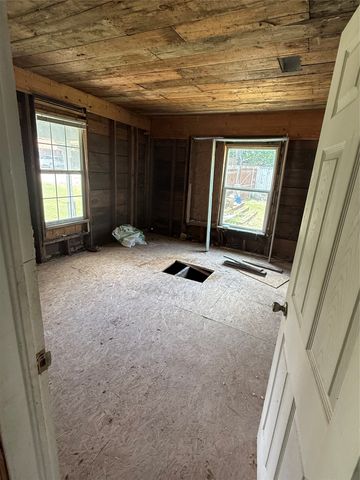 405 Eddies Street, Ponder, TX 76259