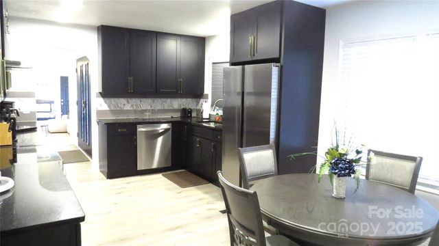 2104 Hillcrest Avenue, Albemarle, NC 28001