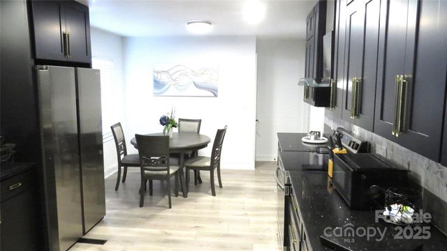 2104 Hillcrest Avenue, Albemarle, NC 28001