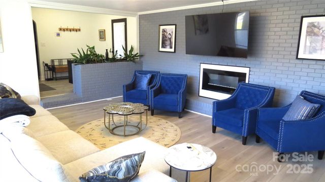 2104 Hillcrest Avenue, Albemarle, NC 28001