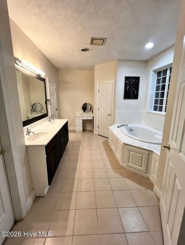 251 Whites Crossing Lane, Whiteville, NC 28472