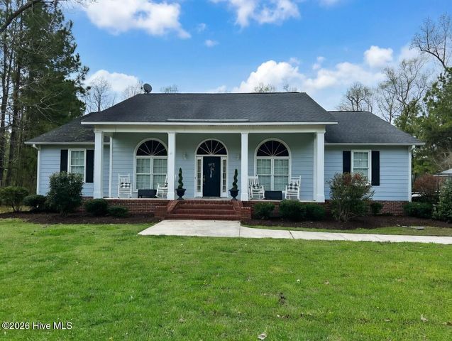 251 Whites Crossing Lane, Whiteville, NC 28472