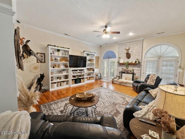 251 Whites Crossing Lane, Whiteville, NC 28472