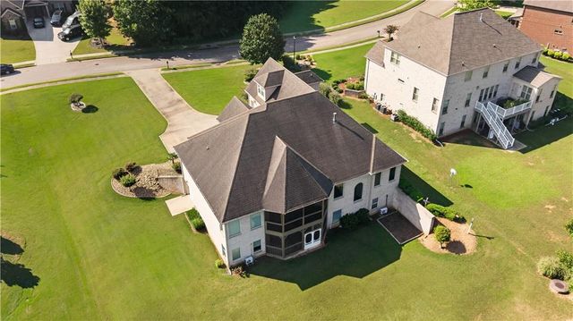 2308 Braunsroth Lane, Hampton, GA 30228