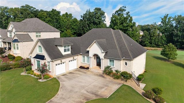 2308 Braunsroth Lane, Hampton, GA 30228