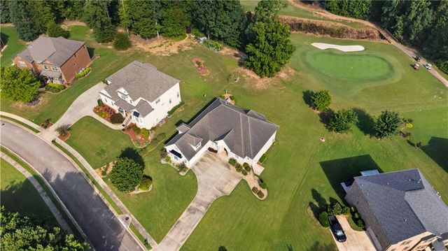 2308 Braunsroth Lane, Hampton, GA 30228