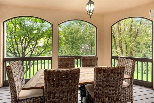 85 Gate House Road, Newton, MA 02467