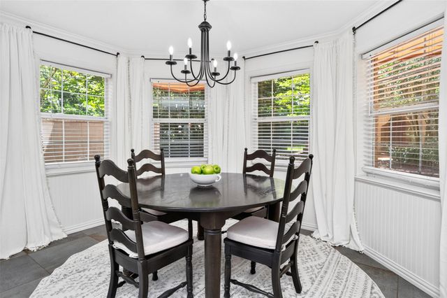 3837 Summer Lane, Huntsville, TX 77340