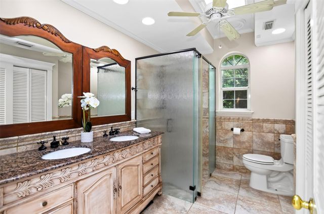 3837 Summer Lane, Huntsville, TX 77340