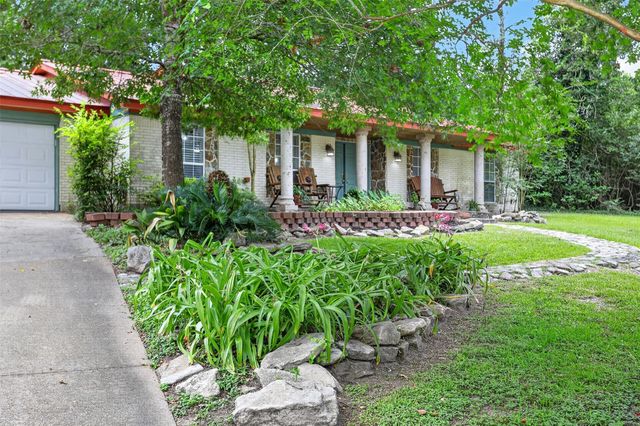 3837 Summer Lane, Huntsville, TX 77340
