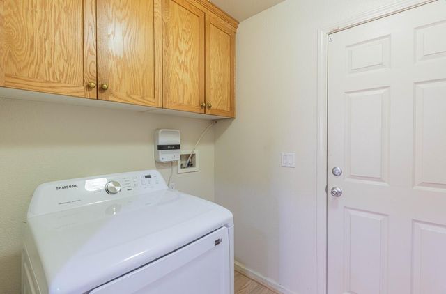 980 Longfellow Drive, Salinas, CA 93906