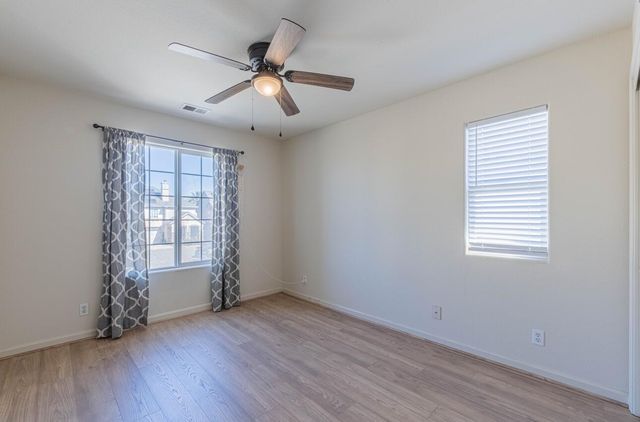 980 Longfellow Drive, Salinas, CA 93906