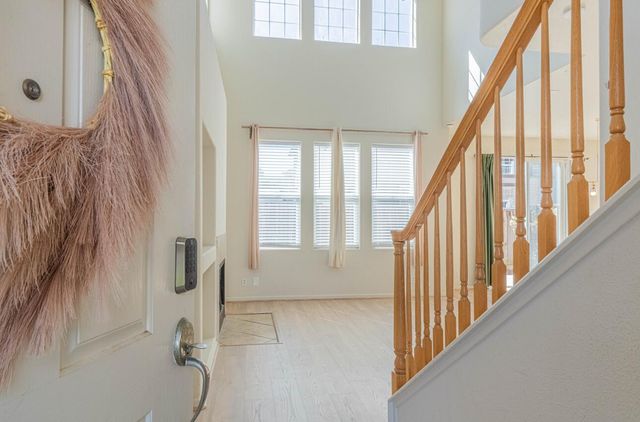 980 Longfellow Drive, Salinas, CA 93906