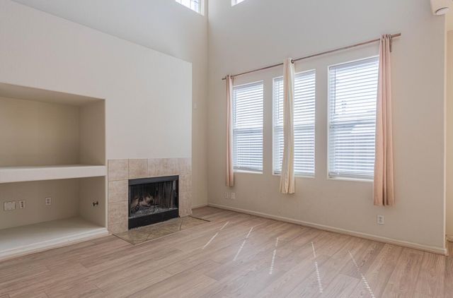 980 Longfellow Drive, Salinas, CA 93906