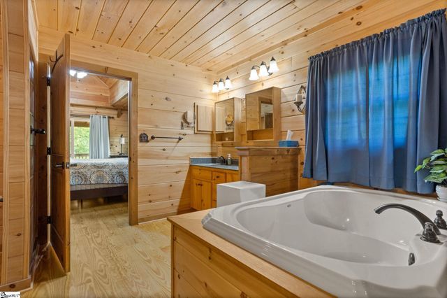 1436 Highway 414, Travelers Rest, SC 29690