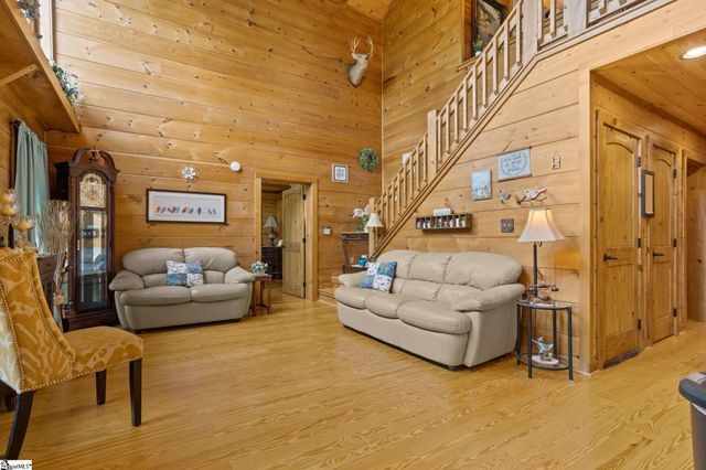 1436 Highway 414, Travelers Rest, SC 29690