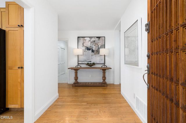 101 Rios Court, Solana Beach, CA 92075