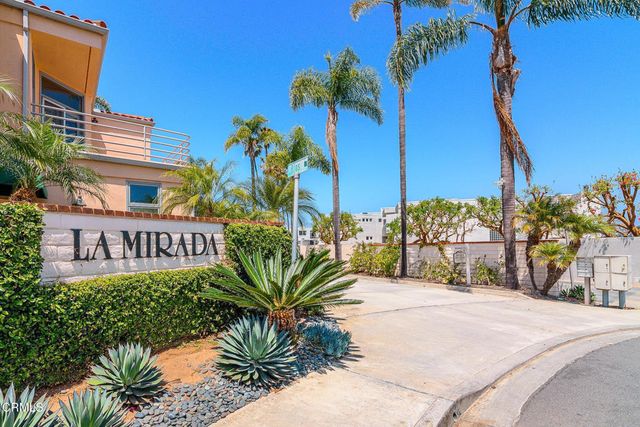101 Rios Court, Solana Beach, CA 92075