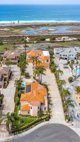 101 Rios Court, Solana Beach, CA 92075