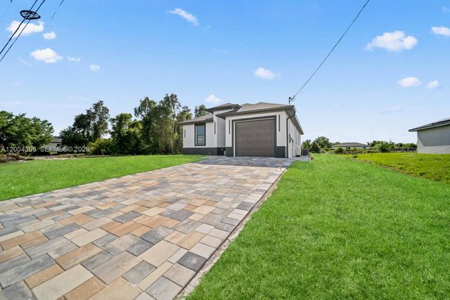 322 Ranch Ave, Lehigh Acres, FL 33974